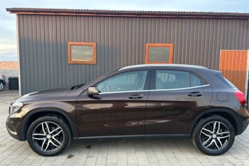 GLA 180, 106.000km, Idealny Stan, Panorama, Bi Xenon, Ambiente